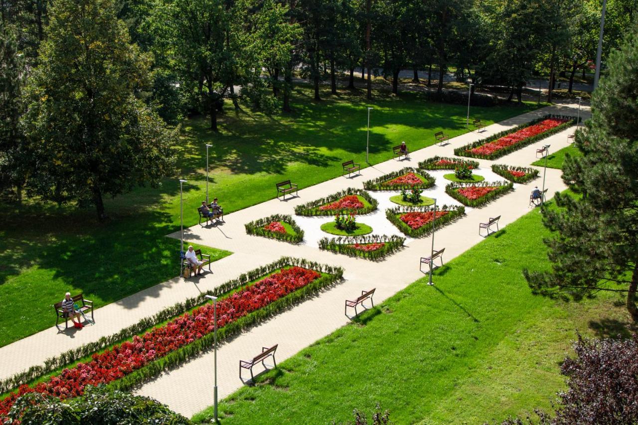 מלון Karviná Rehabilitacni Sanatorium - Lazne Darkov מראה חיצוני תמונה